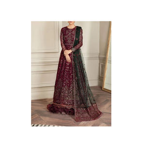 Robe de soirée indienne traditionnelle Salwar Kameez islamique pakistanaise faite à la main avec paillettes en dentelle solide et décorations de boutons - Product Image 1