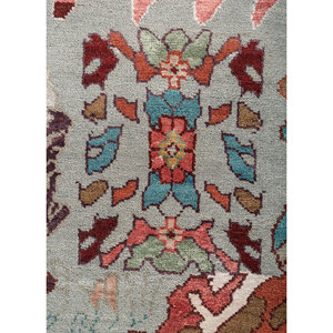 พรมทอมือลายนามธรรมสีแดงและสีส้มจาก Weaver Art Reserve ผลิตจากขนสัตว์และไหมไผ่ เหมาะสำหรับห้องนั่งเล่นและห้องนอน รุ่น LES-5060 - Product Image 3