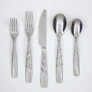 Elegante en espejo pulido Hotel restaurante hogar Juego de cubiertos reutilizables espejo dorado pulido juego de mango largo para mesa - Product Image 4