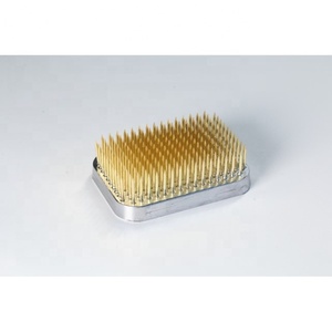 เข็มกลัดกบจัดดอกไม้ทำจากญี่ปุ่นมีหมุดทองเหลืองสีทองที่ hanakatsu kenzan Flower FROG - Product Image 4