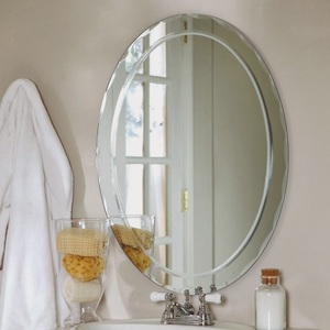 Miroir de salle de bains ovale sans cadre de style moderne avec bord biseauté Sac à main d'inspiration minimaliste unisexe Design Sacs à main décoratifs muraux - Product Image 4