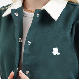 Servicio OEM ODM para Minoristas, Chaqueta Universitaria de Manga Larga para Mujer, Estilo Urbano, Chaqueta Universitaria Corta de Béisbol para Mujer, Uniformes Universitarios para Invierno - Product Image 4