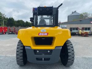 Montacargas DGM de 10 Toneladas con Motor Diésel 4x4, 2 Años de Garantía, Nuevo, Personalizado, Longitud de Horquilla de 3.035m - Product Image 2