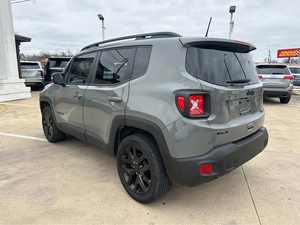 Jeep Renegade 2022 d'occasion propre - Product Image 5