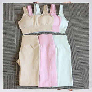 Conjunto de entrenamiento acanalado con logotipo personalizado para mujer, ropa deportiva de Yoga sin costuras con patrón sólido, chándal de Fitness para gimnasio para mujer - Product Image 5