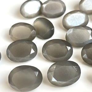 Piedra lunar gris natural 8x10mm Corte facetado ovalado Calidad superior-Piedra lunar gris llamativo Facetado ovalado - Product Image 1