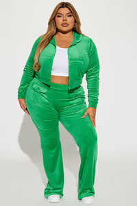 Survêtement en velours vert sur mesure en gros, sweat-shirt chic et pantalon à poches, survêtement de sport, qualité supérieure, tenue coordonnée en velours - Product Image 4