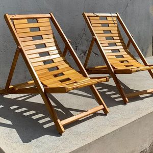 Chaise longue d'extérieur moderne en teck, pliable et inclinable, avec lattes, pour jardin, terrasse et piscine - Product Image 4