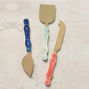 Ensemble d'outils de coupe de fromage en acier inoxydable avec poignée en résine gaufrée plaquée or sans danger pour la cuisine à domicile - Product Image 6