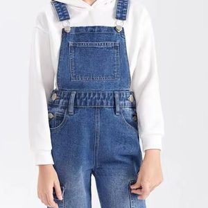 Salopette en jean pour hommes Style et fonctionnalité Vintage Le guide ultime de la salopette en jean pour hommes Des vêtements de travail au streetwear - Product Image 1