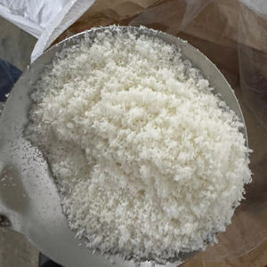 Noix de coco séchée naturelle déshydratée, riche en matières grasses, qualité moyenne/qualité fine pour les fabricants alimentaires - Product Image 1