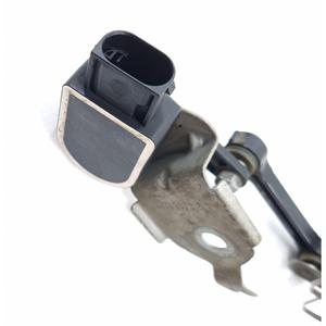 SENSOR DE AJUSTE DE ALTURA DE FAROS DELANTEROS MERCEDES Serie GLC (W253) A0009053704 (15>) - Product Image 3