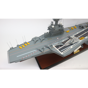 Maquette du porte-avions Charles de Gaulle, artisanale, échelle 1/350, bois d'acacia, décoration nautique pour la maison, technique peinte - Product Image 2