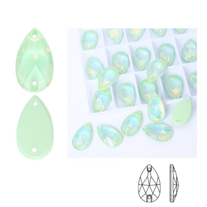 สีเขียว