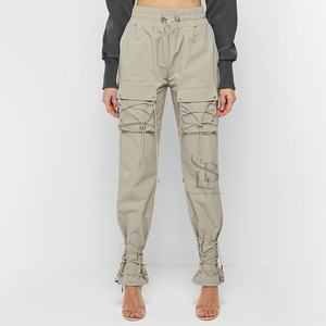 กางเกงคาร์โก้ผู้หญิงกางเกงผจญภัยแฟชั่นใส่สบายและมีกระเป๋ากว้างขวางสำหรับใช้ในชีวิตประจำวันกางเกงกลางแจ้งแบบลำลอง - Product Image 1