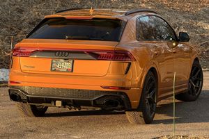 สภาพดีเยี่ยม รถมือสองปี 2023 ออดี้ RS Q8 เครื่องยนต์ V8 ทวินเทอร์โบ 591 แรงม้า - Product Image 6