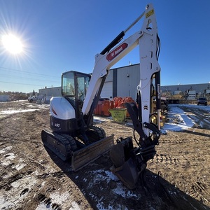 Mini-pelle compacte E50 d'occasion 3 tonnes à vendre avec moteur et godet de 0,4 m – Équipement de construction prêt à l'emploi - Product Image 3
