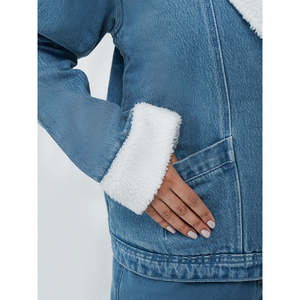 เสื้อแจ็คเก็ตเดนิม HIKARU ซับในเชอร์ปา ตกแต่งด้วยกระดุม - Product Image 4