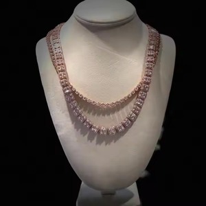 Collar de diamantes de moissanita de Hip Hop personalizado de alta calidad con cadena cubana para regalos para hombres y mujeres - Product Image 1