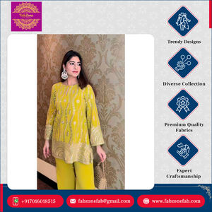 Ropa de Mujer India y Pakistaní de Primera Calidad para Ocasiones Especiales, Vestido de Novia con Bordado de Lentejuelas de Diseñador, Tela de Georgette Sintética - Product Image 2