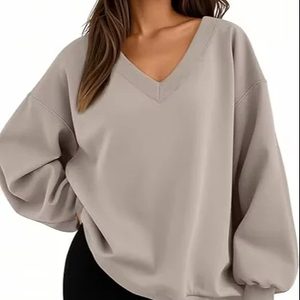Sudadera Personalizada con Cuello Redondo y Estampado Oversize para Mujer |   Sudadera de Manga Larga 100% Algodón Fleece Antiencogimiento con Bordado Frontal | - Product Image 4
