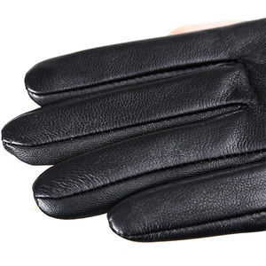 Derniers gants d'habillage de haute qualité Gants d'hiver en cuir coupe ample Prix d'usine Logo personnalisé Gants d'habillage Design élégant - Product Image 3