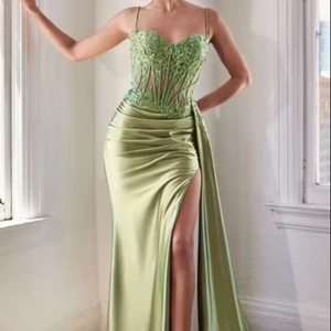 ชุดแต่งงานที่สวยงามสำหรับชุดพิเศษวัสดุคุณภาพสูง - Product Image 1