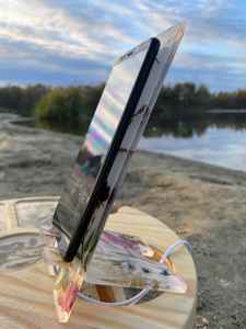 Soporte de Teléfono de Resina Epoxi Hecho a Mano, Estilo Amor, Duradero, Decorativo, para Escritorio, Regalo de Boda para el Hogar - Product Image 3