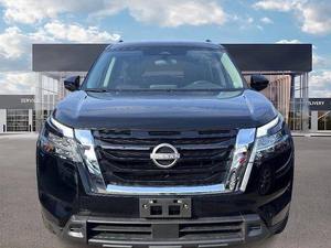 Nissan Pathfinder SV 2022, construido según estándares satisfactorios - Product Image 6