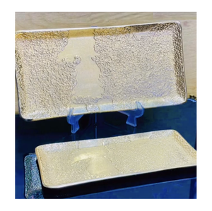 ถาดเสิร์ฟโลหะทรงสี่เหลี่ยมผืนผ้าเกรดเชิงพาณิชย์งานแฮนด์เมดคุณภาพระดับพรีเมียมดีไซน์ใหม่ชุบทองสำหรับร้านอาหาร - Product Image 1