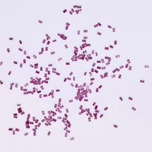 100% Baguette de grenat Rhodolite naturelle petite taille 1.5x2.5mm à 2.5x5mm pierre précieuse rouge/rose de haute qualité pour la fabrication de bijoux - Product Image 1