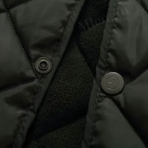 High Quality <b>Men's</b> Thicken <b>Winter</b> <b>Vest</b> Water Resistant Puffer <b>Vest</b> Thicken <b>Vest</b> <b>Men</b> Waistcoat Puffer <b>Vest</b> - Product Image 5