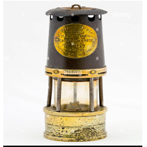 <span class=keywords><strong>William</strong></span> LTD Brass Welsh thợ mỏ đèn trong Deluxe chất lượng treo thợ mỏ dầu Đèn giá bán buôn Brass vàng màu thợ mỏ đèn - Product Image 4