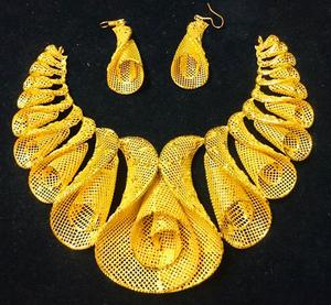 邪悪な赤目石SUNFLOWERMOONチャームforProsperity HAPPY Life Statement Necklace in COPPER metal SILVER 925 plated