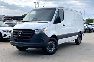 Mercedes-Benz Sprinter Worker 2018, Usado, en Buenas Condiciones - Product Image 2