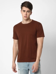 Camiseta ecológica de algodón orgánico, sostenible, transpirable y duradera para hombre, disponible al mejor precio de la India - Product Image 5