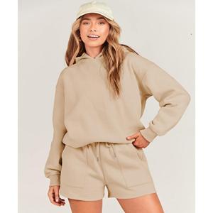 Conjunto de dos piezas con capucha y pantalones cortos para mujer, ropa de descanso de algodón cómoda para gimnasio en casa y ropa de calle - Product Image 4