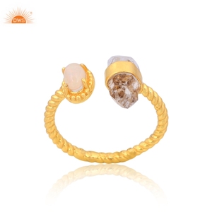 Bague ouverte ajustable en or plaqué avec diamant de Herkimer et opale éthiopienne, fabrication artisanale de bijoux sur mesure - Product Image 1