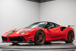 Prix de gros pour la Ferrari 488 GTB 2016, boîte automatique 7 vitesses, avec jantes forgées de 20 pouces, peinture foncée. - Product Image 1