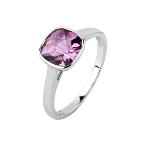 Shah Gems Women's Natural Amethyst Solitaire <b>Ring</b> 925 Sterling Silver <b>Crystal</b> <b>Rings</b> - Product Image 1