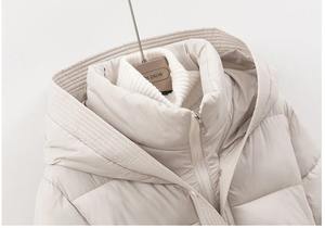 Chaqueta Bomber de Invierno para Mujer de Piel de Oveja en Lona Teñida Lisa Impermeable Transpirable Cálida Casual con Cinturón y Capucha Acabado de Abrigo - Product Image 5