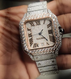 Montre de luxe en quartz moissanite antique pour homme/femme, vente chaude, 40 mm, acier inoxydable 316L, verre saphir, étanche 30 m - Product Image 1