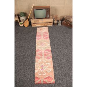 Tapis turc vintage, tapis Herki 1,6x7,9 pieds, tapis géométrique rose et vert - Product Image 1