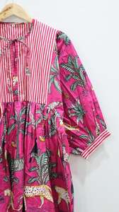 Haute qualité rose imprimé Animal Mini robe col profond chaîne près rayure Long bloc Floral décontracté génération coupe ample été - Product Image 4