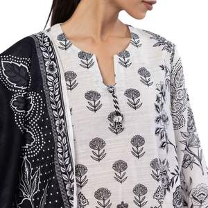 Designer Khaddar Shalwar Kameez Three Piece Embroidered Suit Women <b>Winter</b> Ethnic Wear Ladies <b>Warm</b> <b>Dress</b> Set With Shawl And Pant - Product Image 4