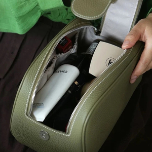 Genuine Leather Cosmetic Bag Medium Size Zipper Closure Portable <b>Makeup</b> <b>Case</b> Soft Handle Simple Style Green - Product Image 2