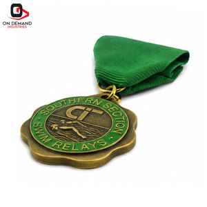 Badges d'attribution en acier brodés personnalisés à faible MOQ avec couleurs sur mesure pour uniformes, vêtements, clubs et événements - Product Image 5