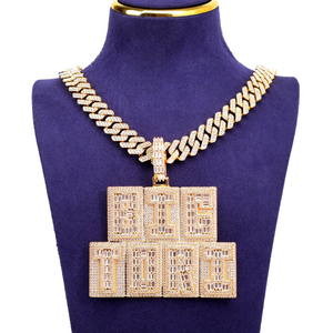 Colgantes y Dijes de Lujo Personalizados de Plata 925 con Moissanita y Oro, Diseño Clásico de Estrella Hip Hop con Acabado Iced Bling - Product Image 4