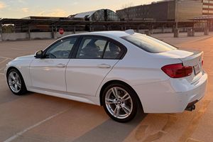 รถซีดาน BMW 330i ปี 2017 สภาพดี ราคาพิเศษ - Product Image 4