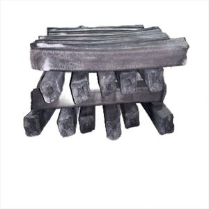 Bâtonnets de charbon de bois dur avec combustion propre et sortie de chaleur élevée pour les grils et l'utilisation du barbecue - Product Image 3